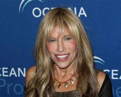 pictures of carly simon today